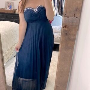 B. darlin formal maxi dress gown size 5/6